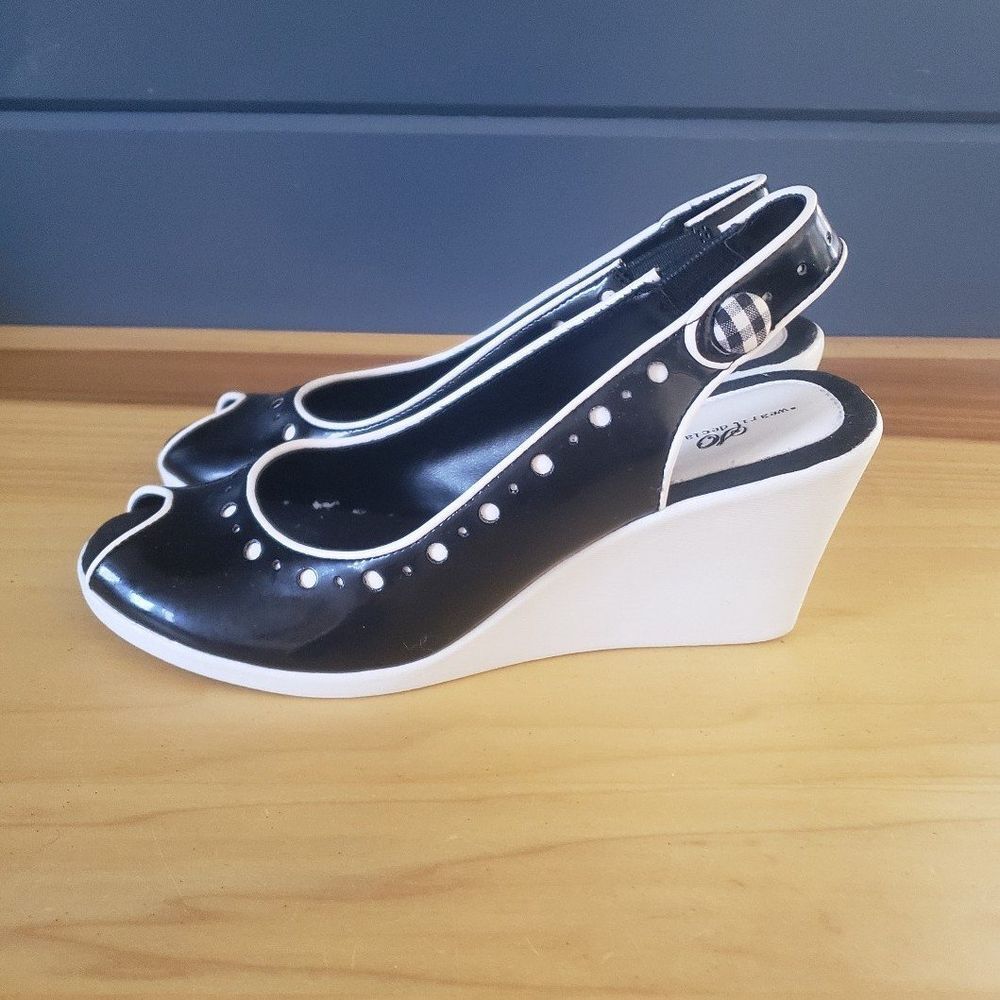 Y2K Faux Patent Leather Black and White Wedges